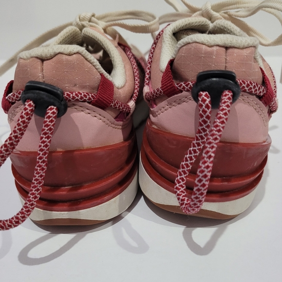 Pink and Red Avia sneakers size 1 - Picture 2 of 9